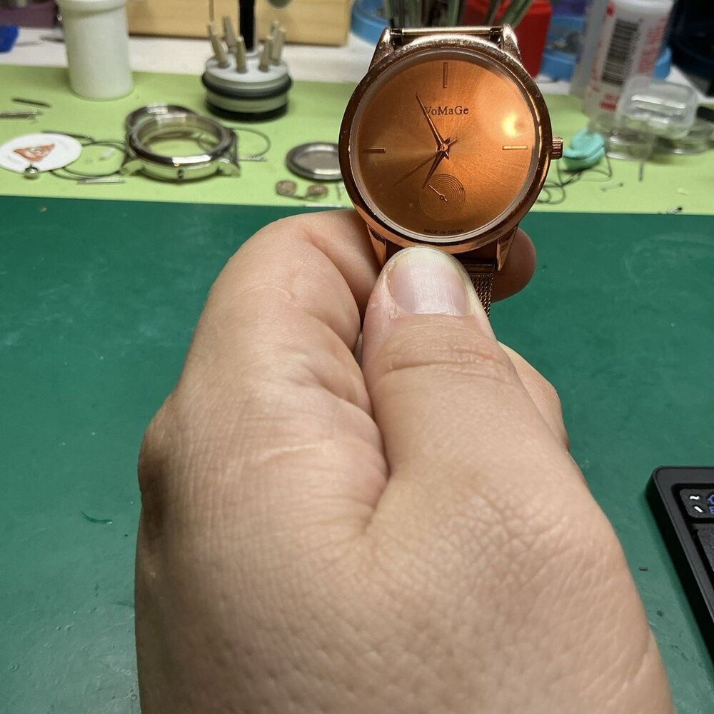 WoMaGe Watch Rose Gold Tone Band Round Face Stylish